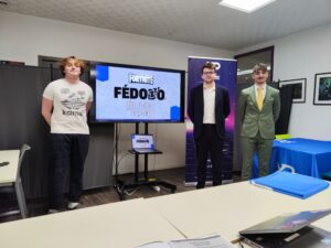 Présentation d’un plan marketing pour un jeu vidéo par des étudiants du mastère professionnel "Marketing & stratégie du jeu vidéo".