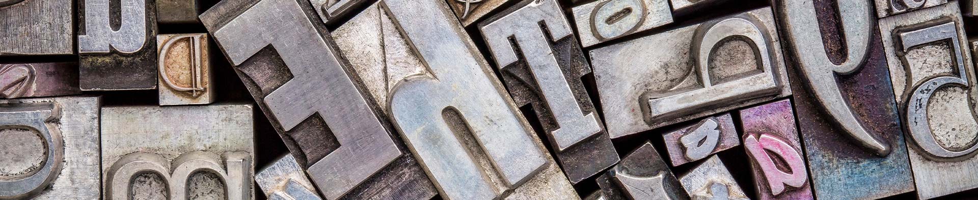 Tampon de lettres, typographie