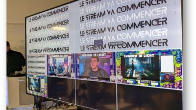 Régie de streaming et diffusion live sur écrans de contrôle