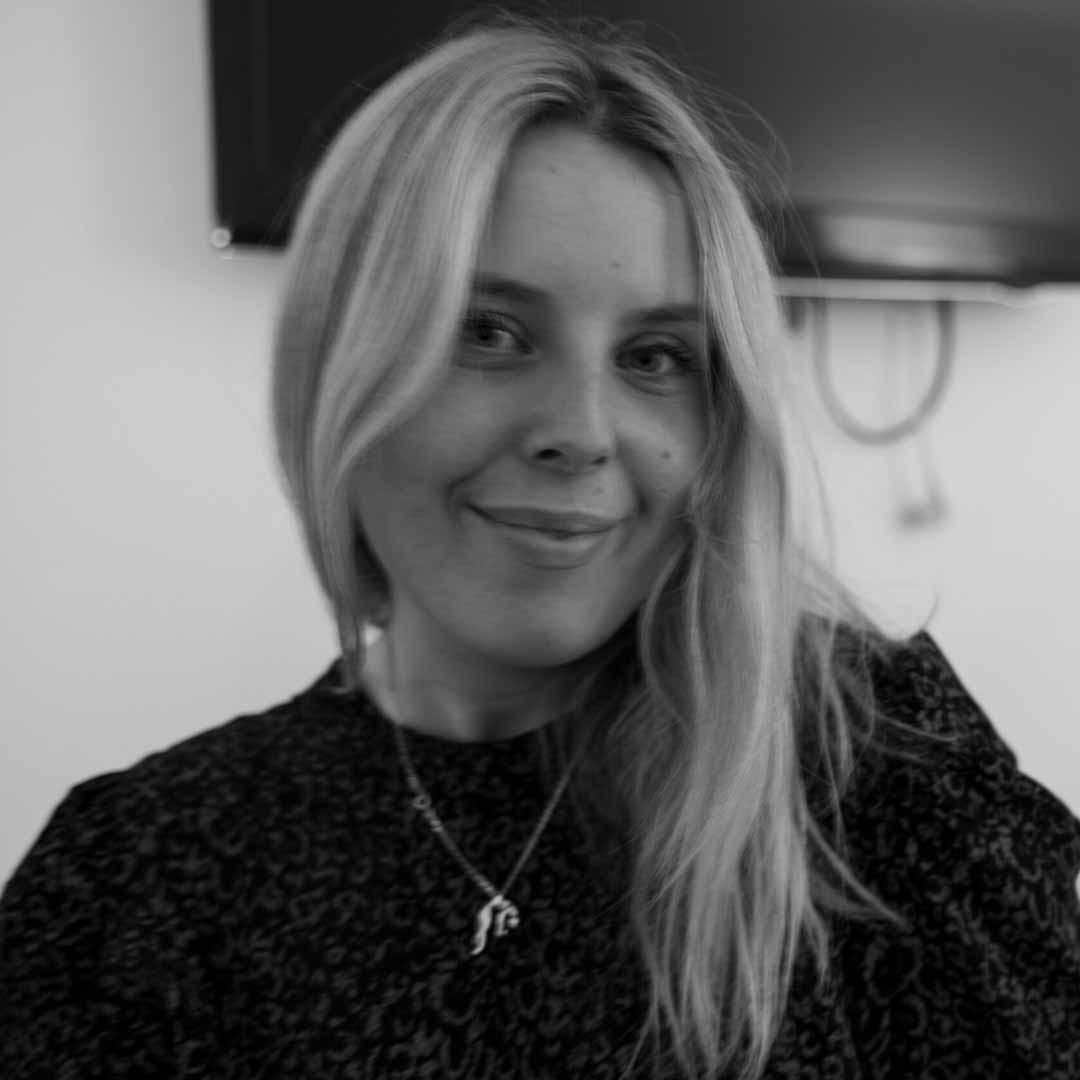 Photo de Laurine Simon, ancien élève d'e-artsup, UI et Product Designer.