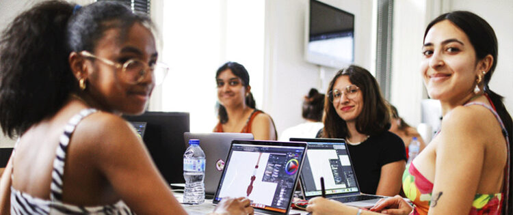 Collaboration avec des incubateurs